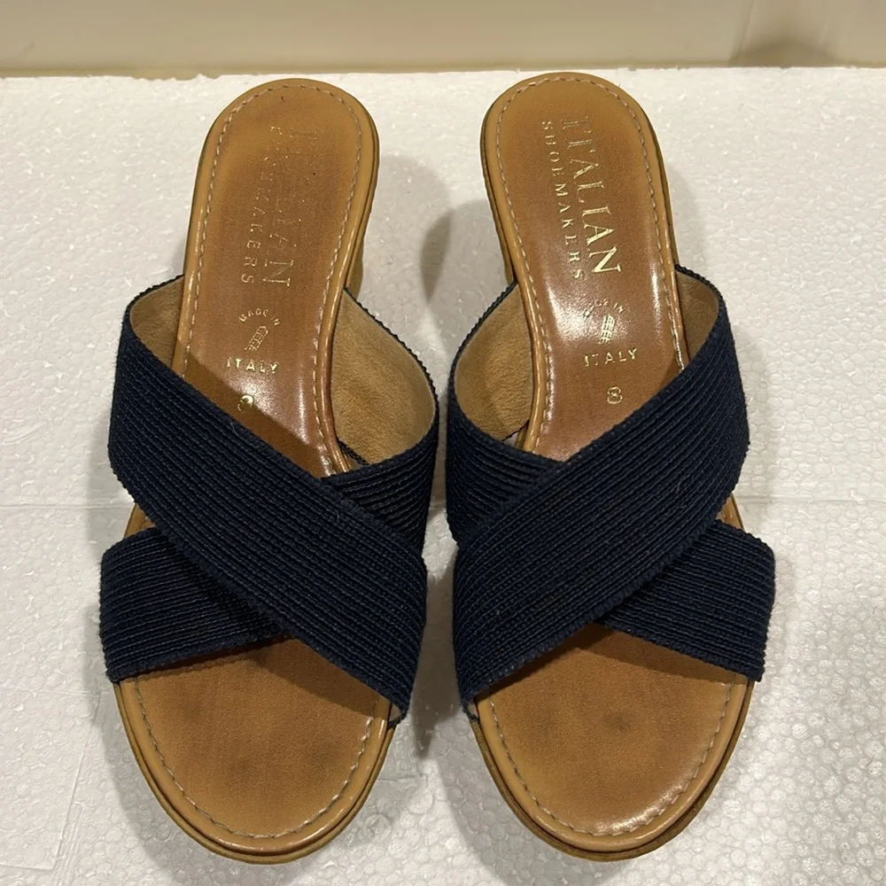 Italian Shoemakers wedge slip on crisscross Sandals made in Italy womens size 8